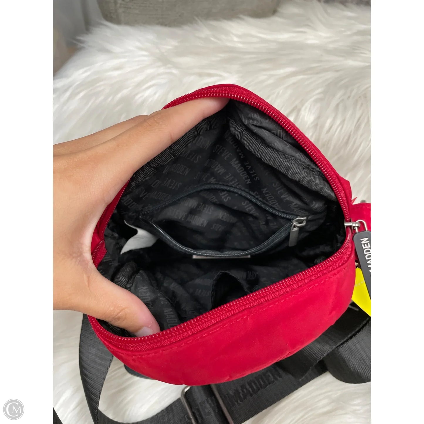 Crossbody By Steve Madden, Size: Medium