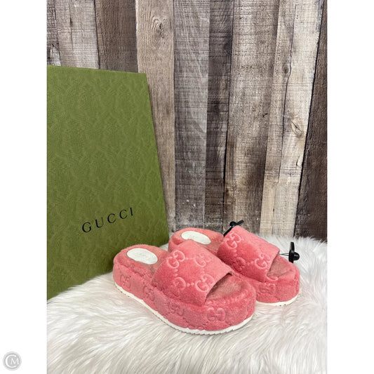 Slippers Luxury Designer By Gucci In Pink, Size: 6