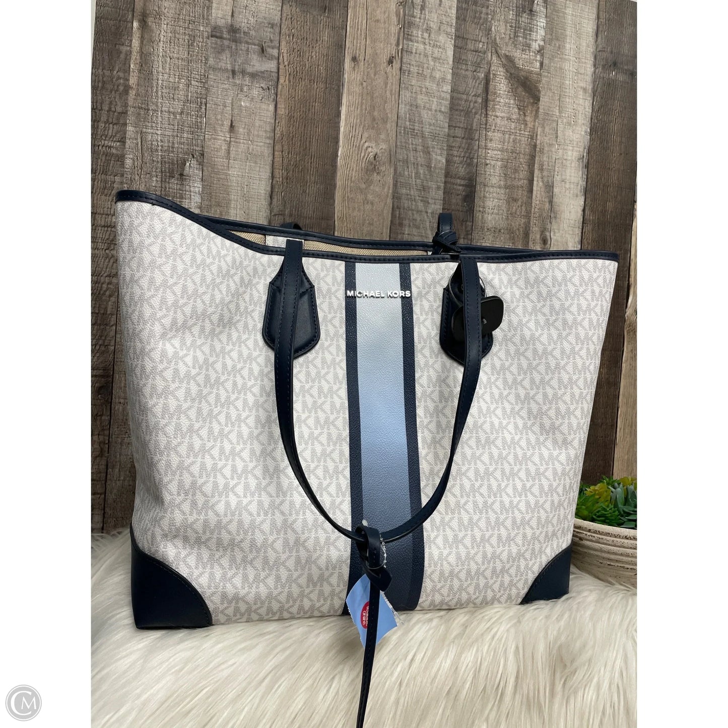 Handbag Designer By Michael Kors, Size: Large