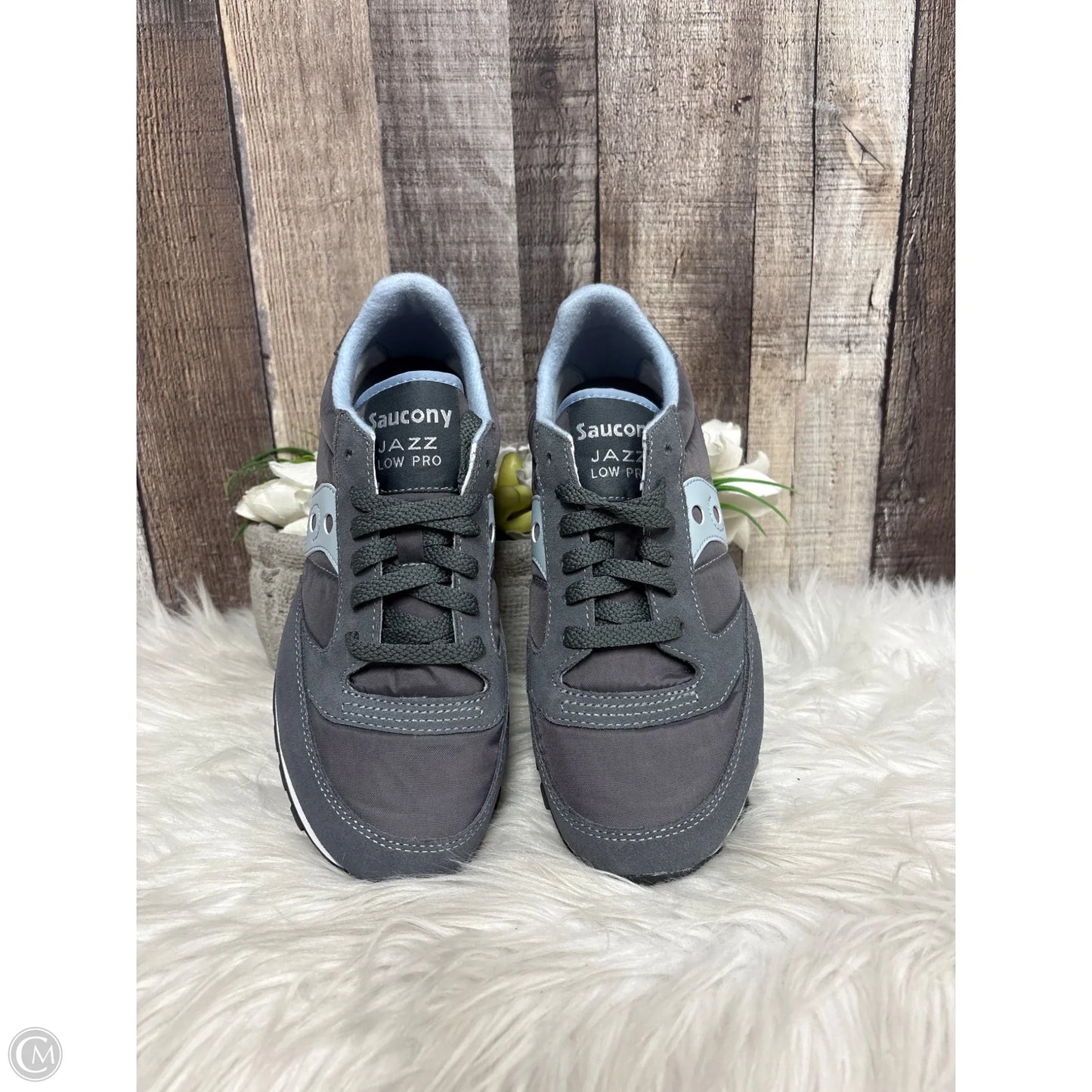 Shoes Athletic By Saucony In Blue & Grey, Size: 7.5