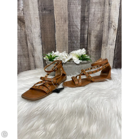 Shoes Flats By Crown Vintage In Brown, Size: 6