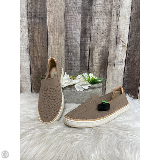 Shoes Designer By Ugg In Brown, Size: 8