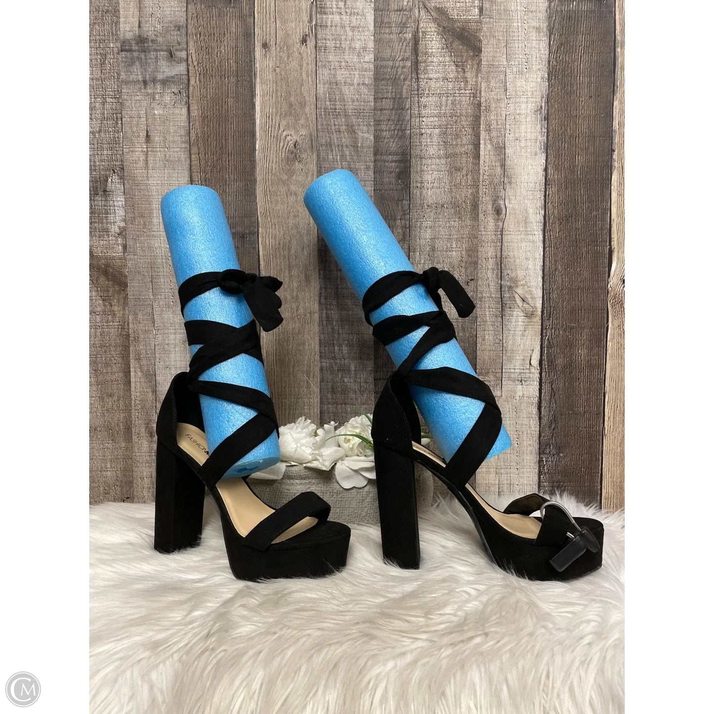 Shoes Heels Block By Fashion Nova In Black, Size: 7