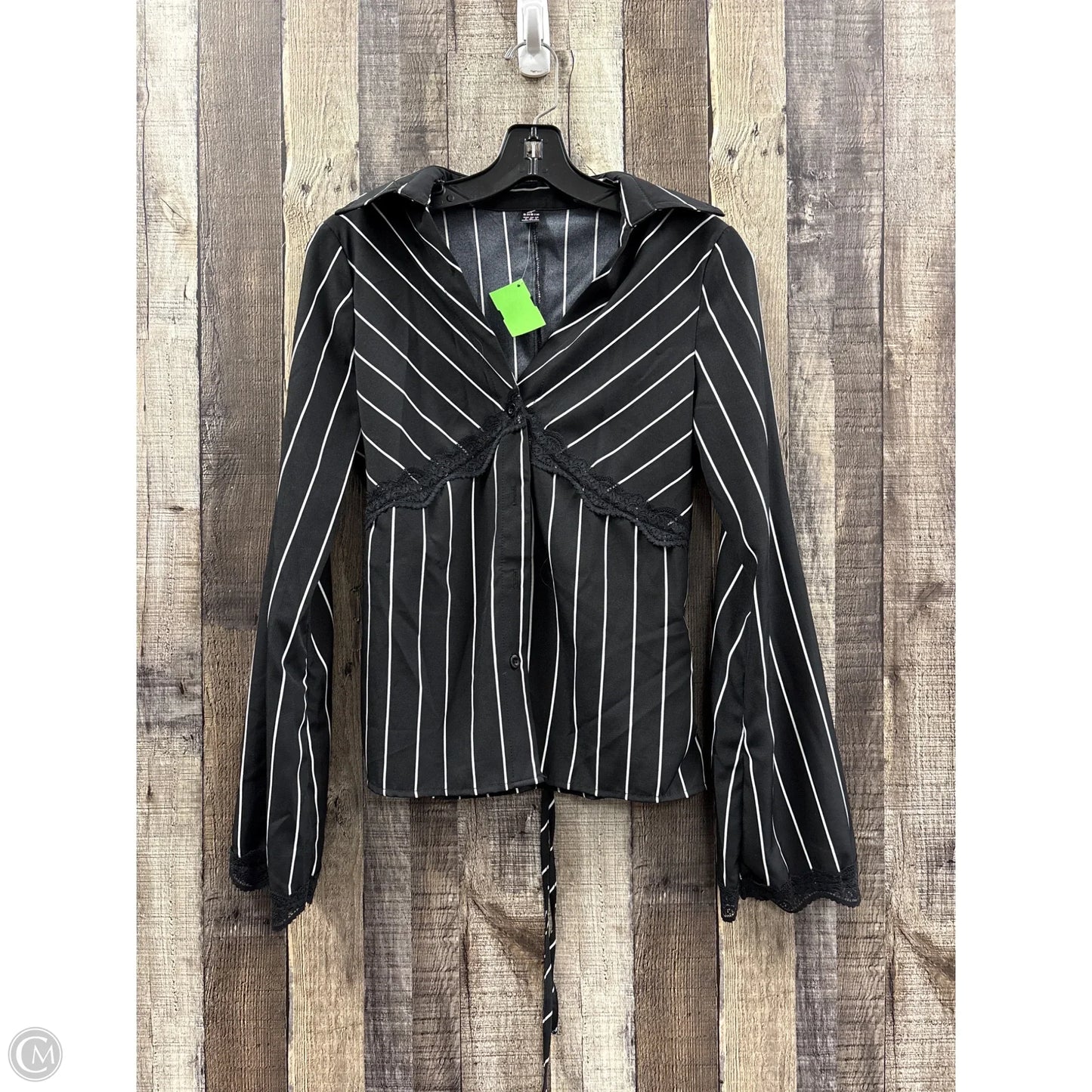 Top Long Sleeve By Shein In Black & White, Size: S