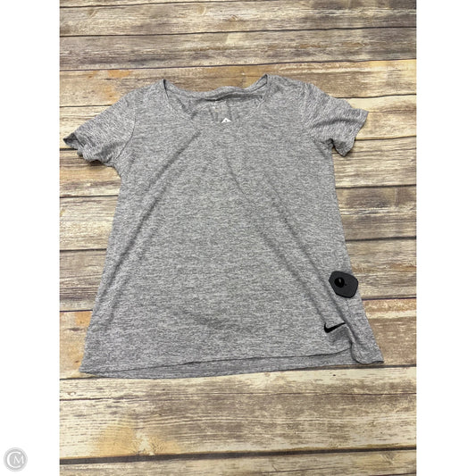 Athletic Top Short Sleeve By Nike In Grey, Size: M