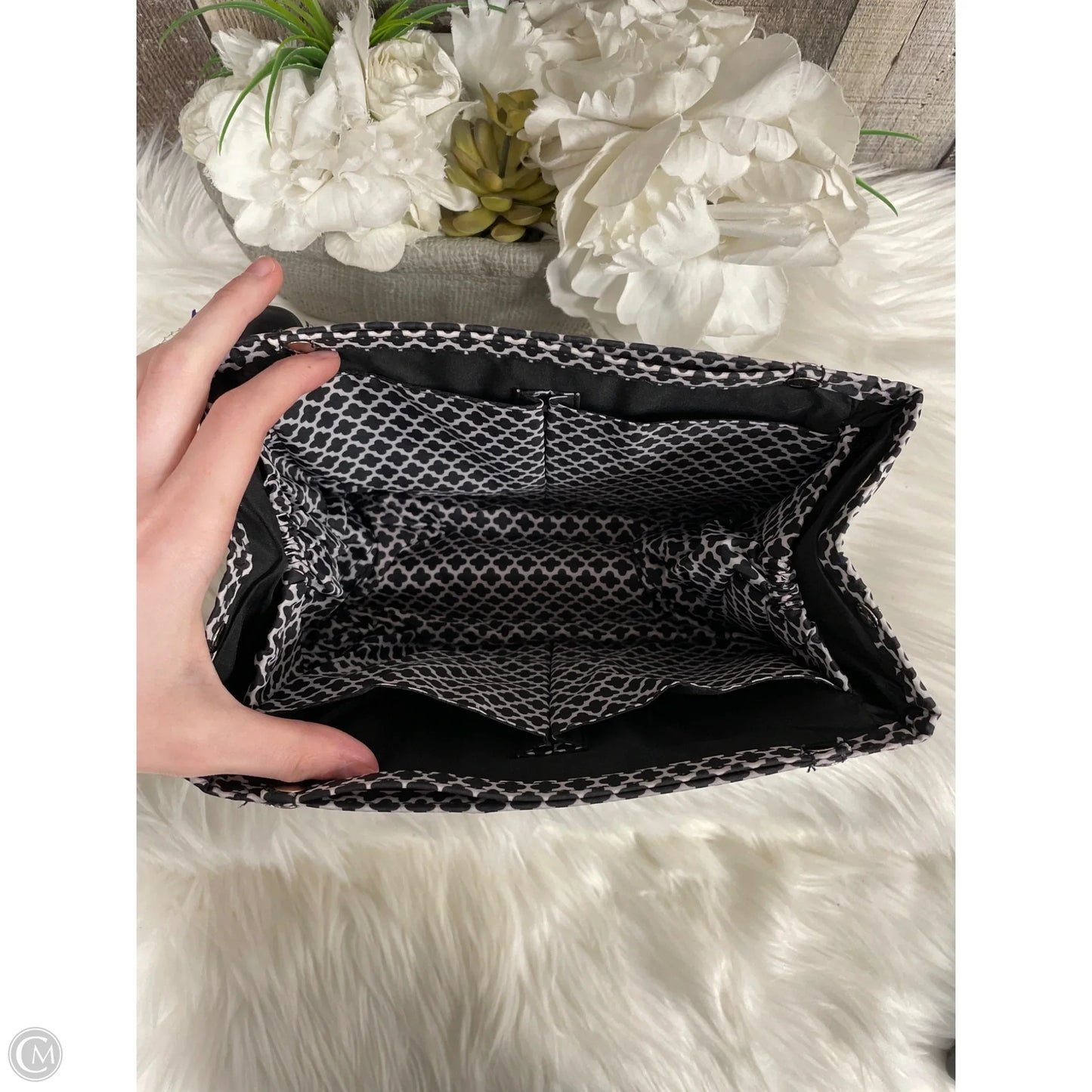 Clutch By Cme, Size: Medium