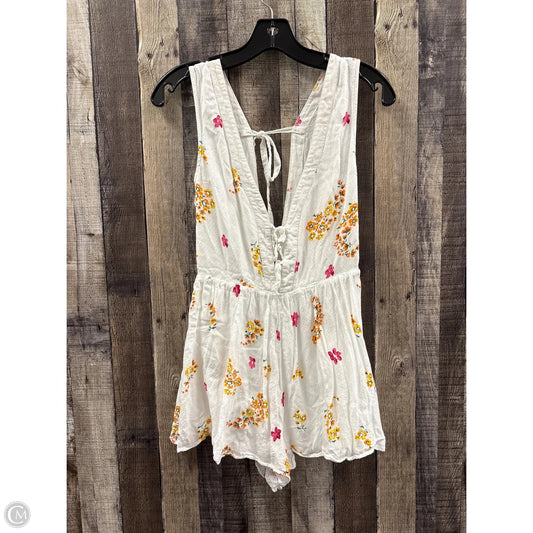 Romper By Urban Outfitters In White, Size: 4