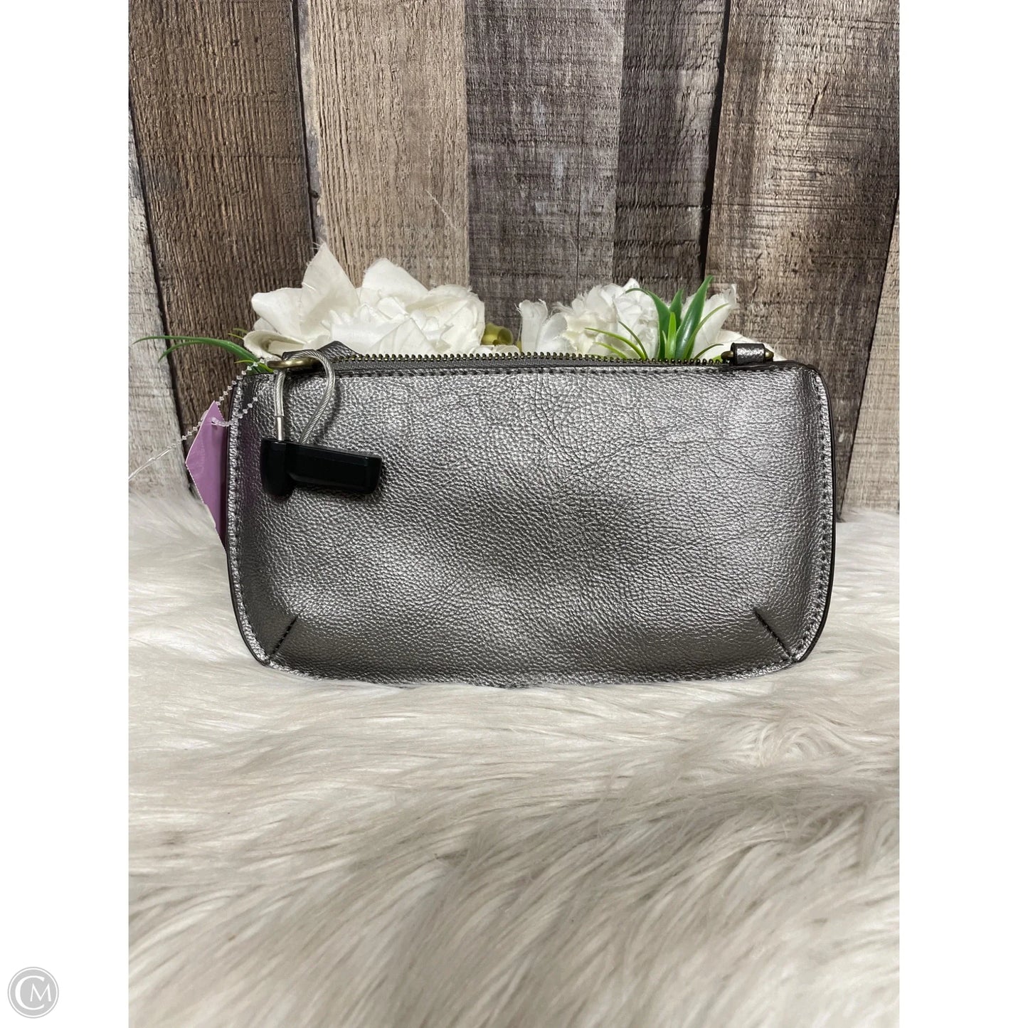 Wristlet By Joy Susan, Size: Small