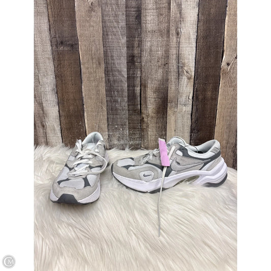 Shoes Athletic By Nike In White, Size: 8.5