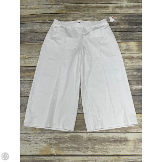 Capris By J. Jill In White, Size: 20
