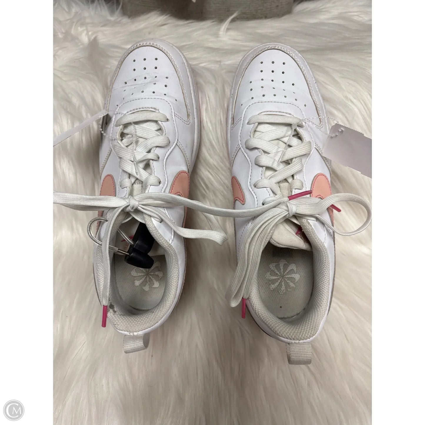 Shoes Sneakers By Nike, Size: 7