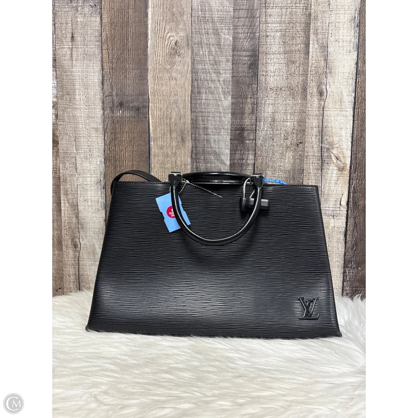 Handbag Luxury Designer By Louis Vuitton, Size: Large