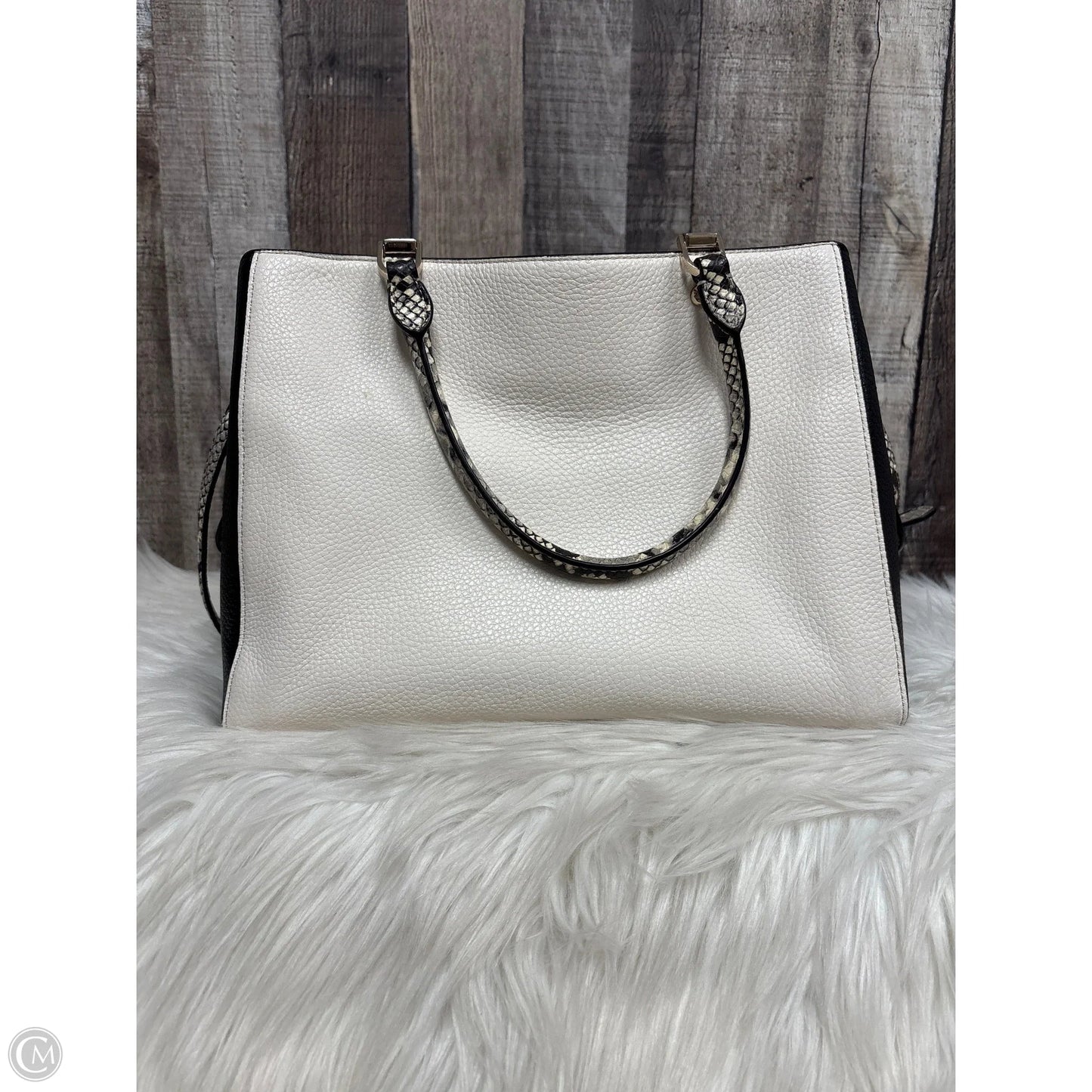 Crossbody Designer By Kate Spade, Size: Medium