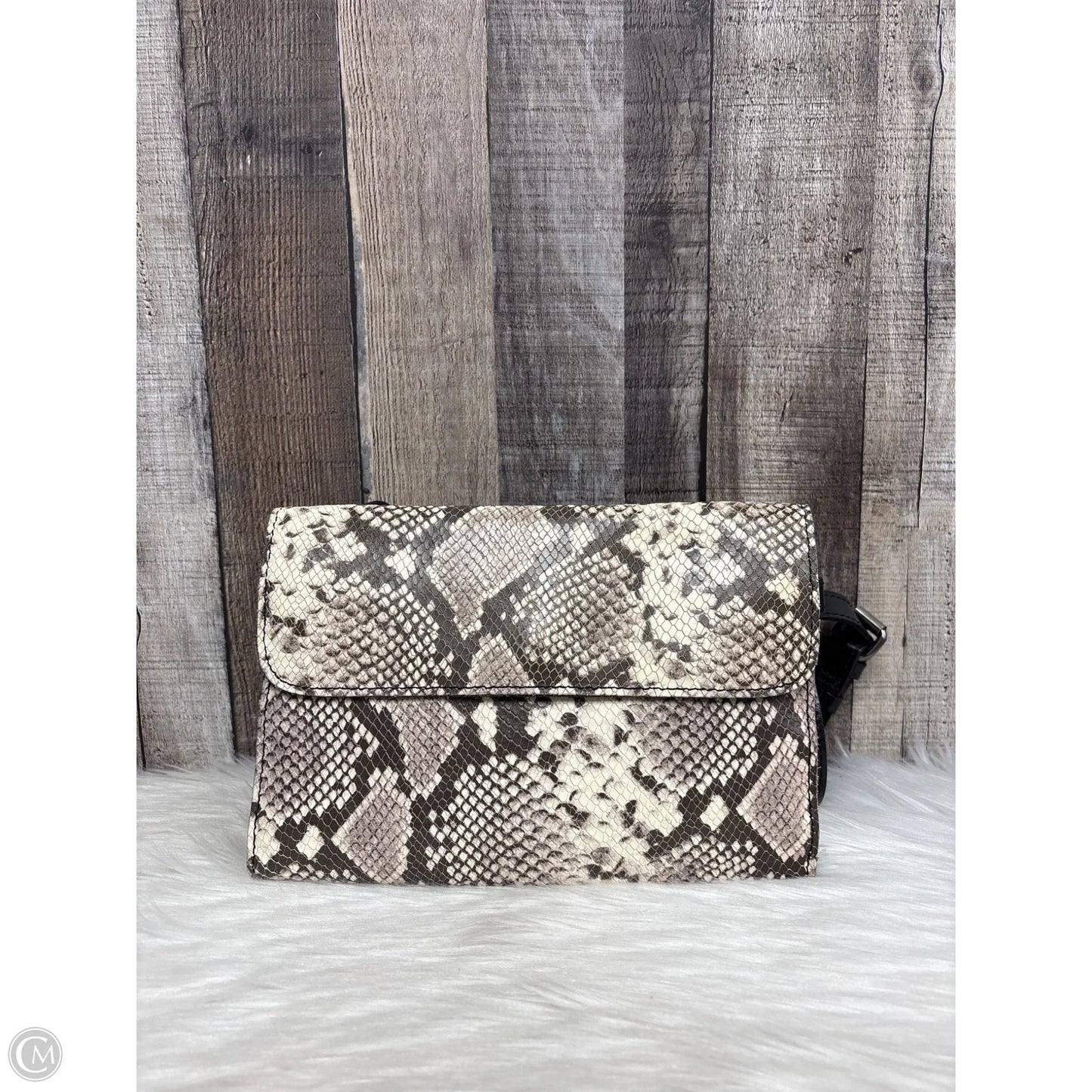 Crossbody Designer By Patricia Nash, Size: Medium