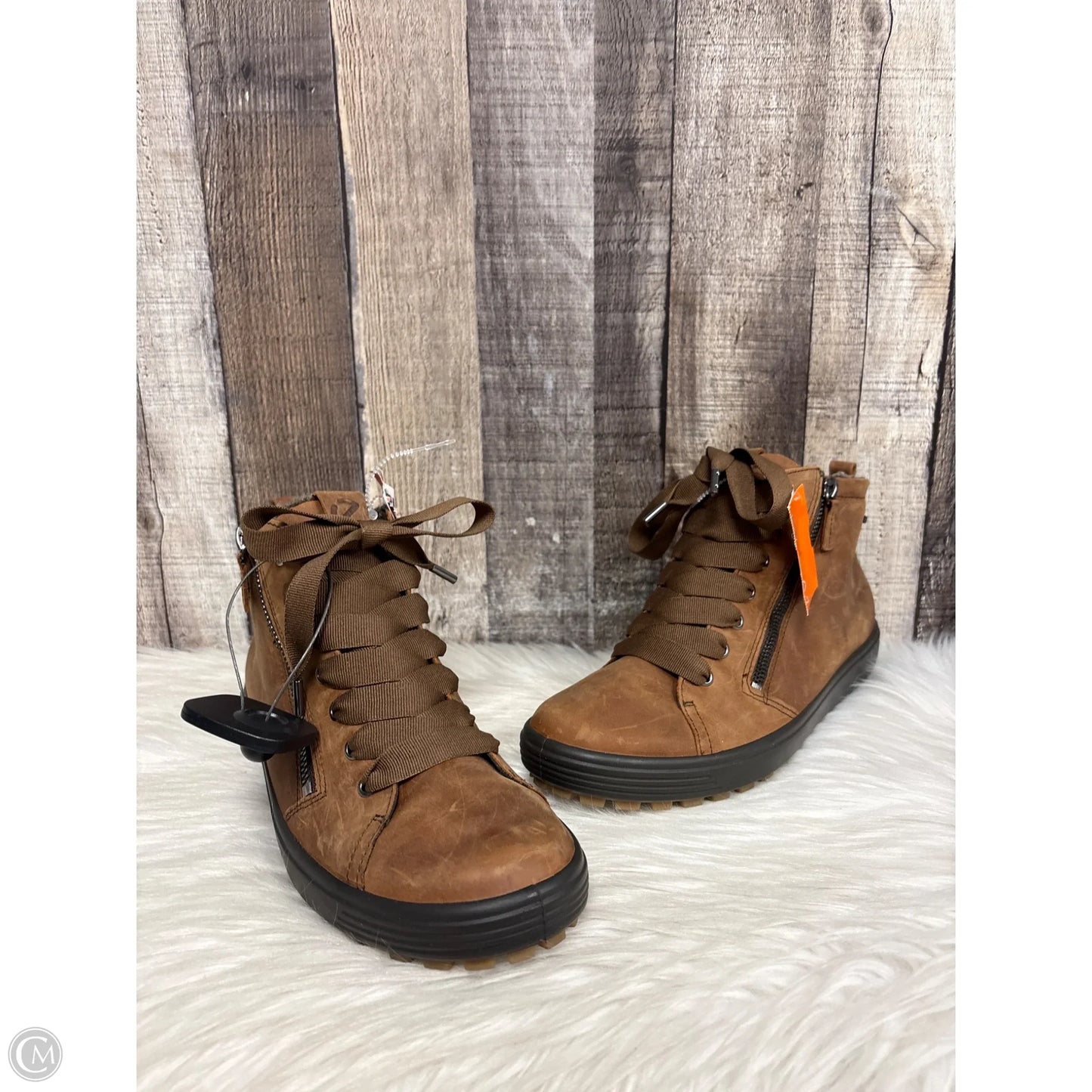 Boots Ankle Flats By Ecco In Brown, Size: 8