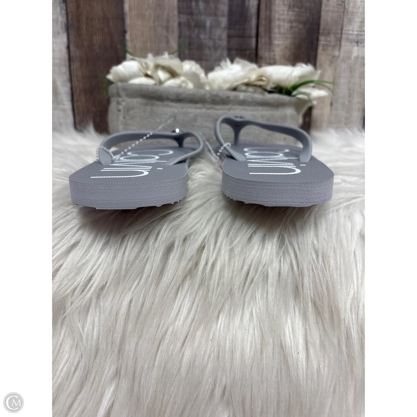 Sandals Flip Flops By Calvin Klein In Grey, Size: 6
