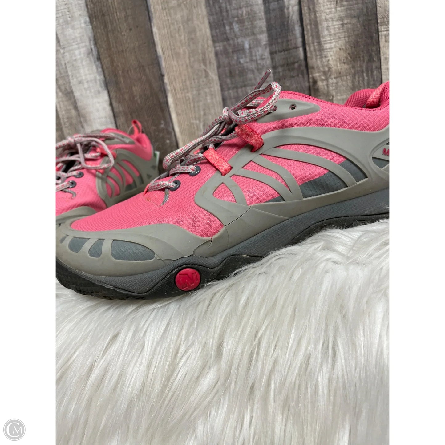 Shoes Athletic By Merrell In Grey & Pink, Size: 11