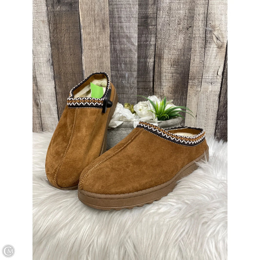 Shoes Flats By White Mountain In Tan, Size: 9