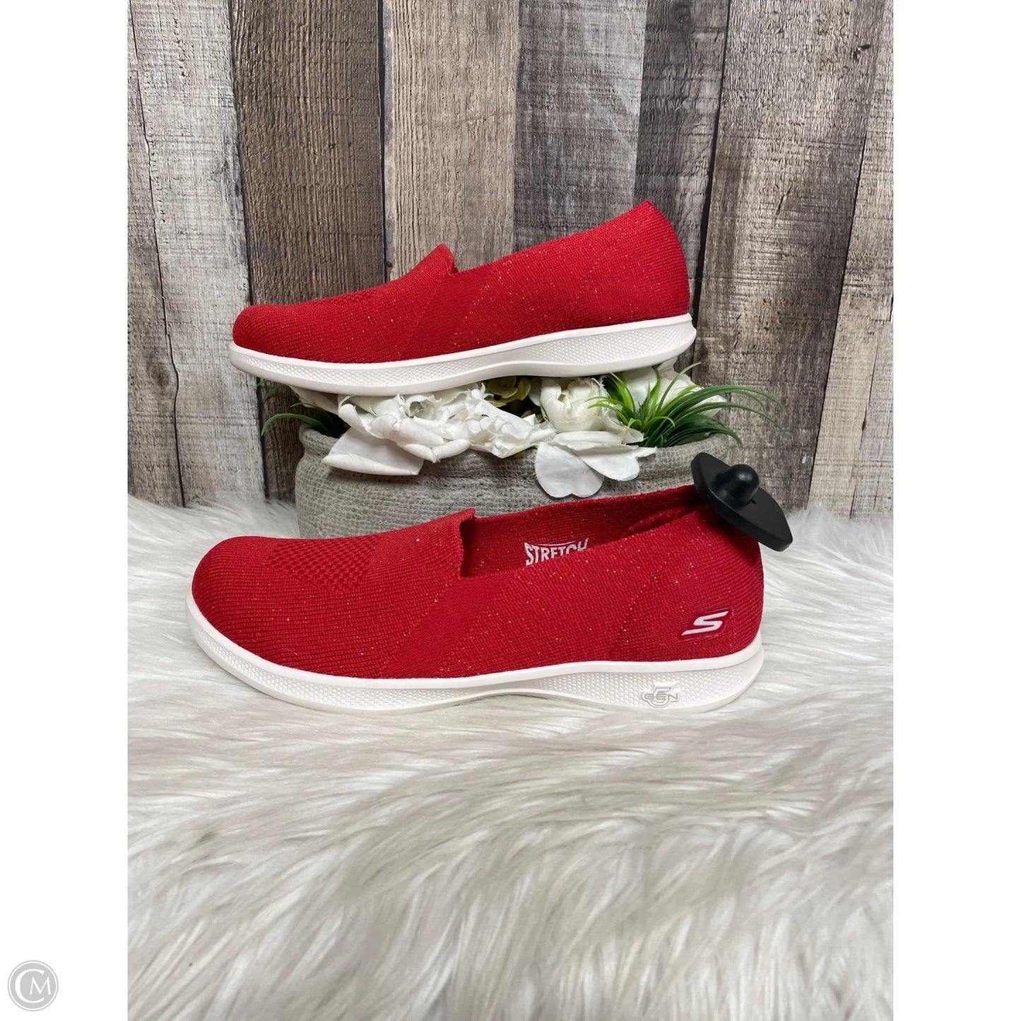 Shoes Flats By Skechers In Red, Size: 7.5