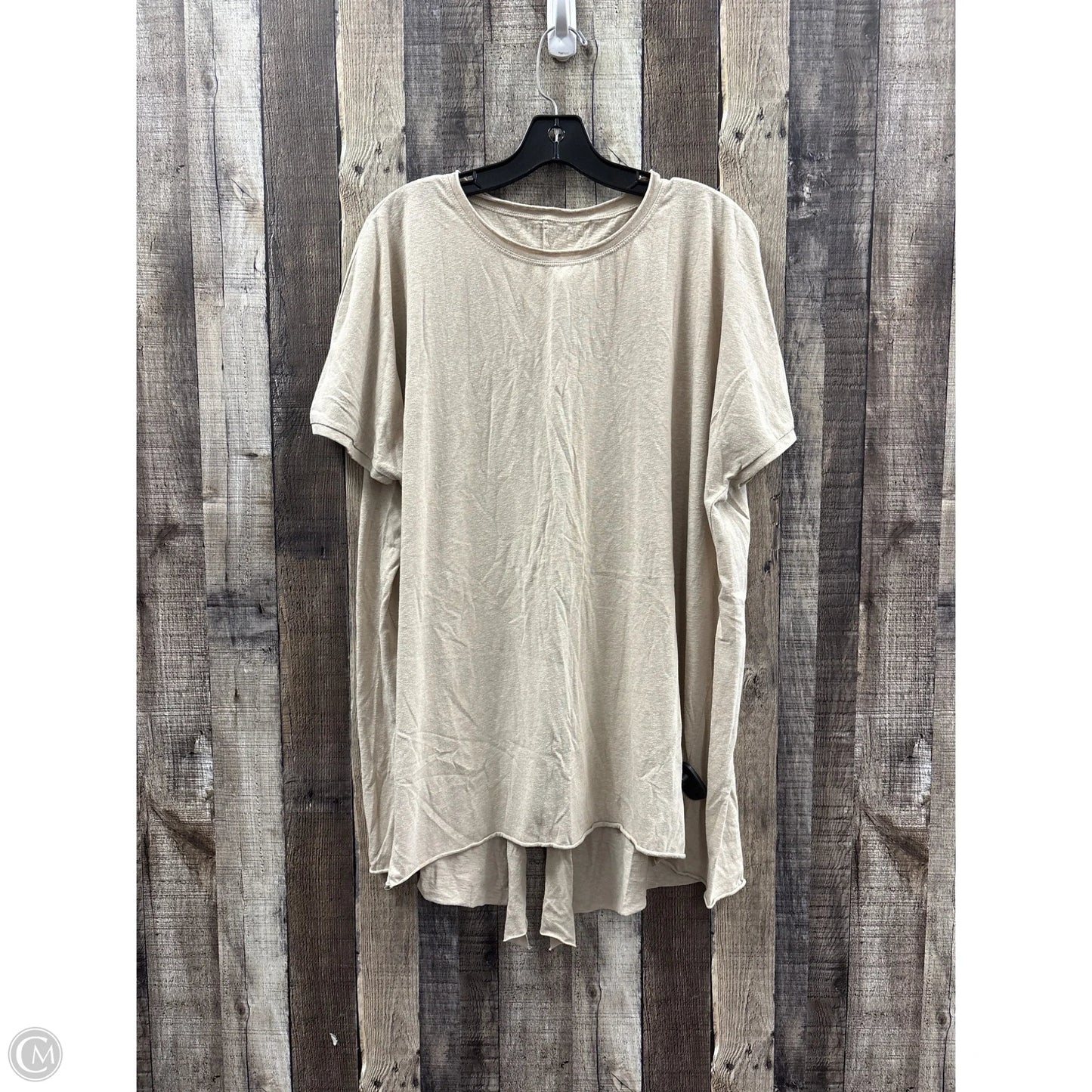 Top Short Sleeve By Cmf In Tan, Size: Xl
