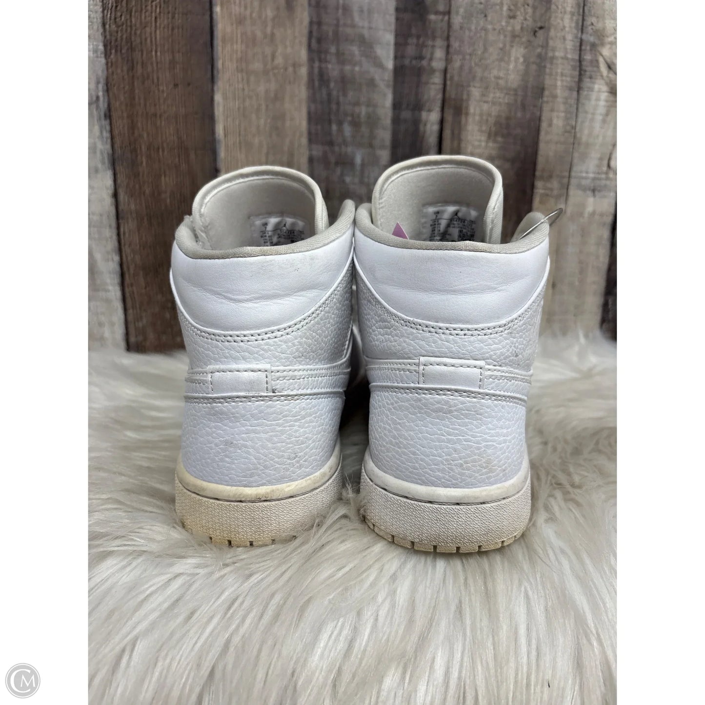 Shoes Athletic By Nike In White, Size: 7