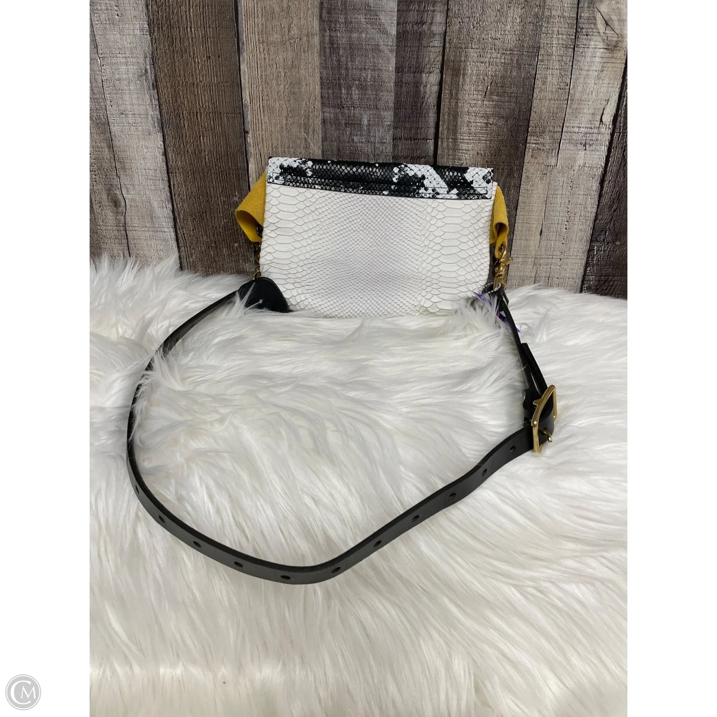 Crossbody Leather By Cmb, Size: Small