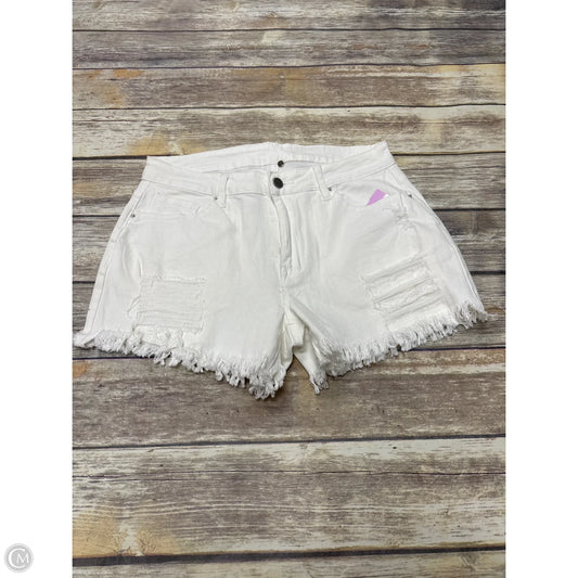 Shorts By Cme In Ivory, Size: L