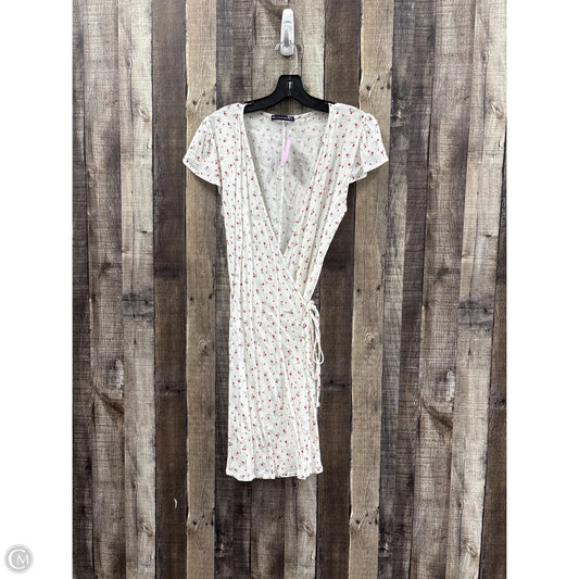 Dress Casual Short By Brandy Melville In Floral Print, Size: S