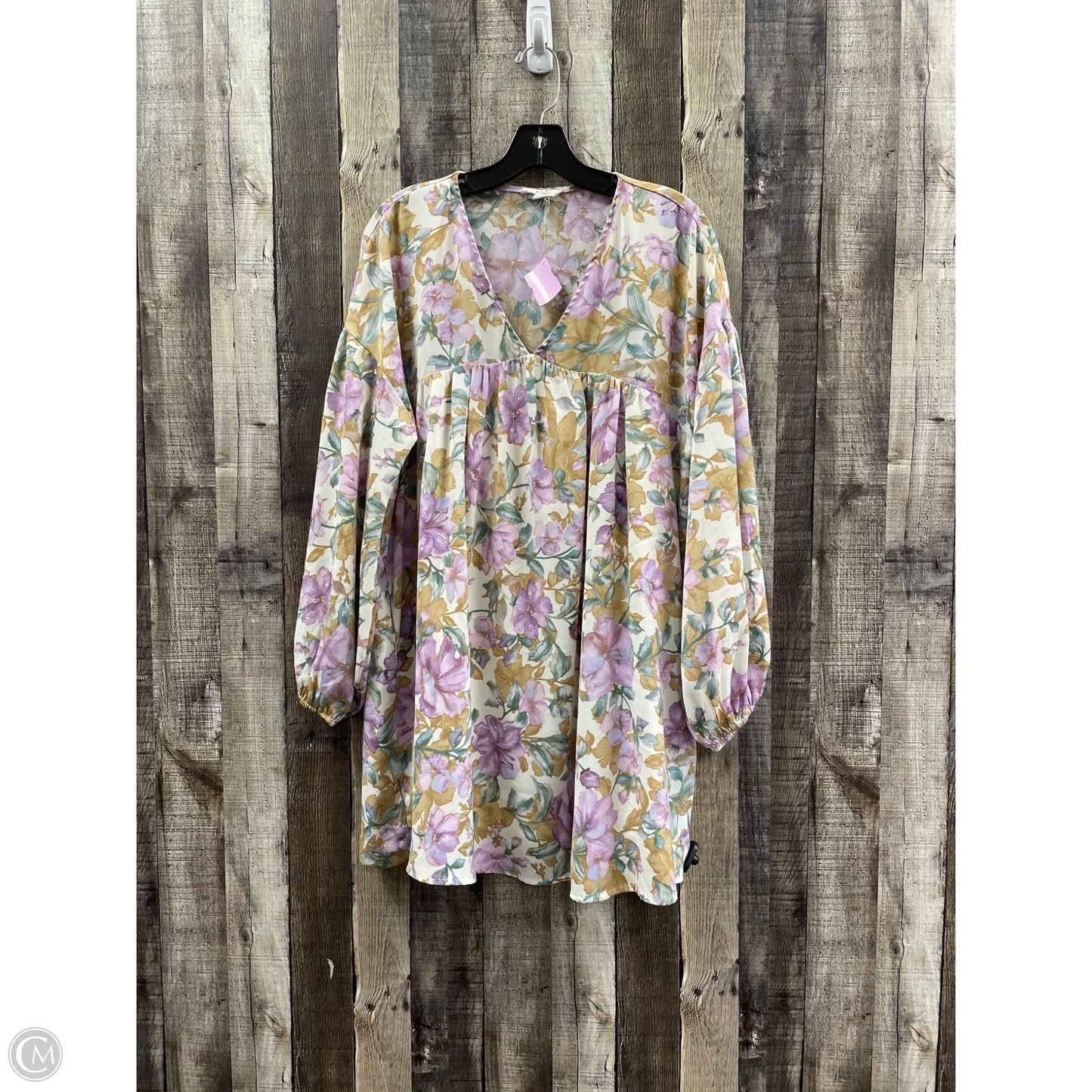 Dress Casual Short By Entro In Floral Print, Size: M