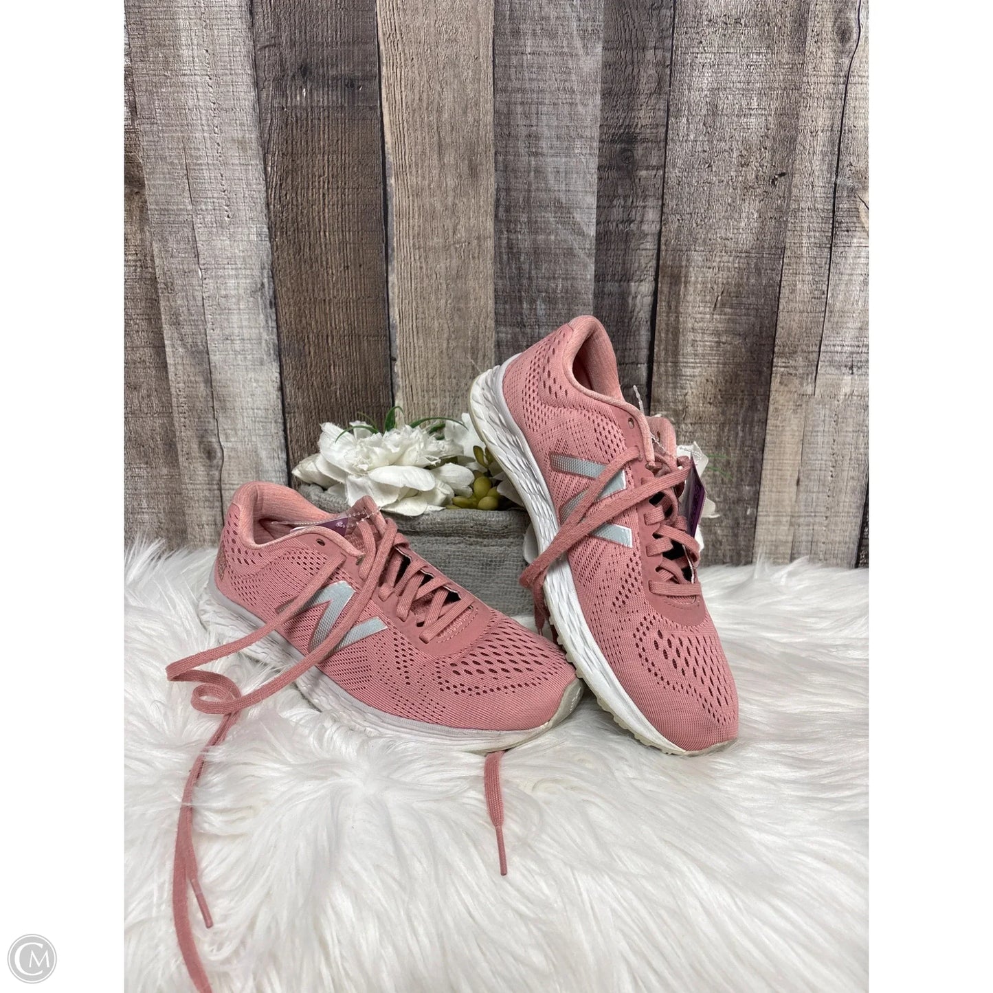 Shoes Athletic By New Balance In Pink, Size: 7.5