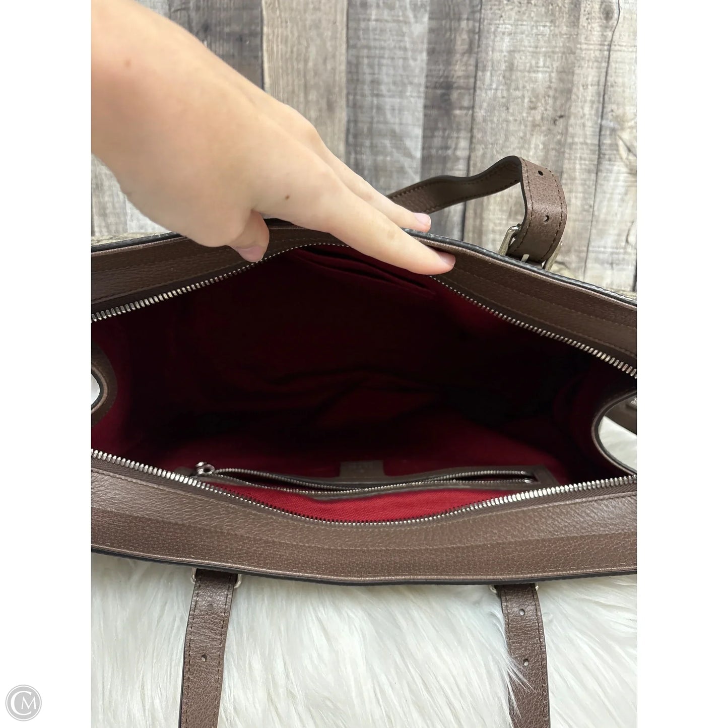 Handbag Luxury Designer By Gucci, Size: Large