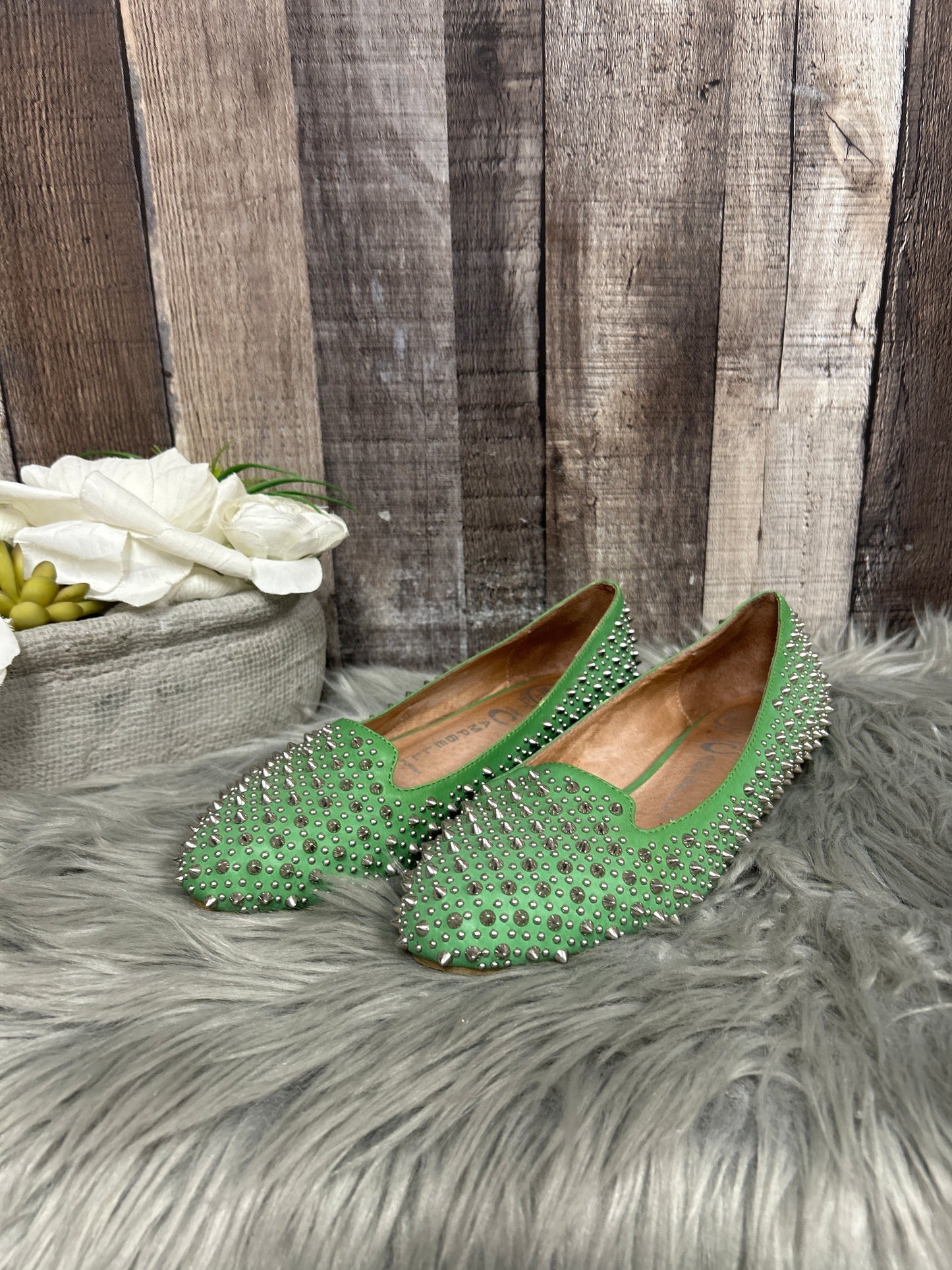 Green Shoes Flats Jeffery Campbell, Size 6