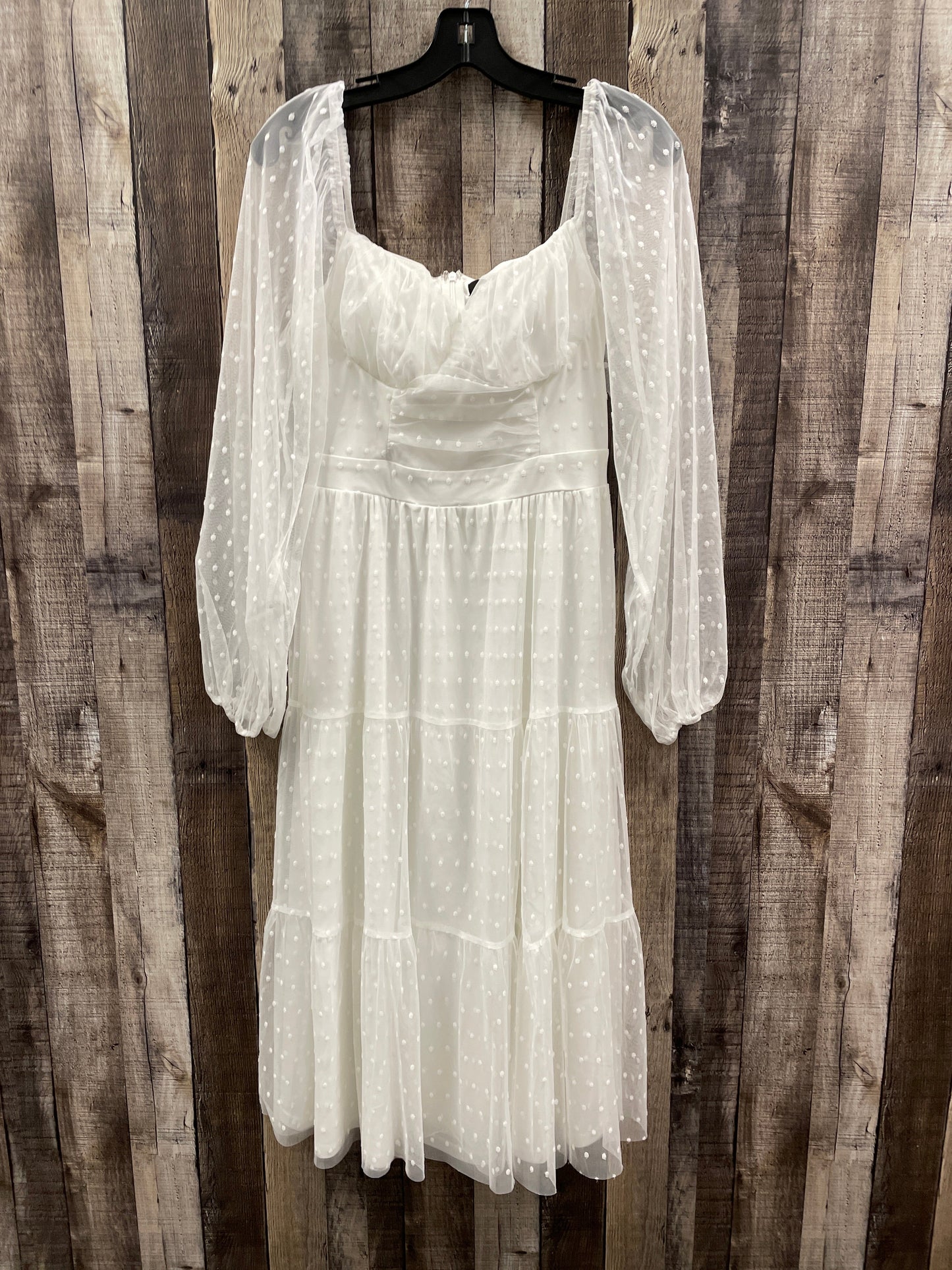 Dress Party Midi By Lulus In White, Size: M