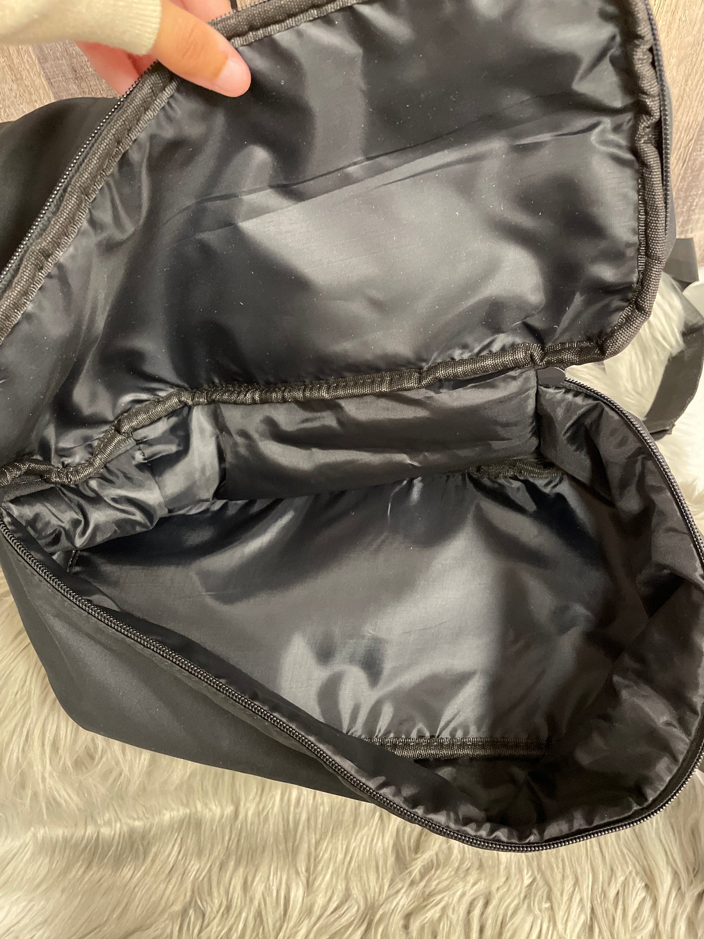 Backpack By Beyond Yoga, Size: Medium