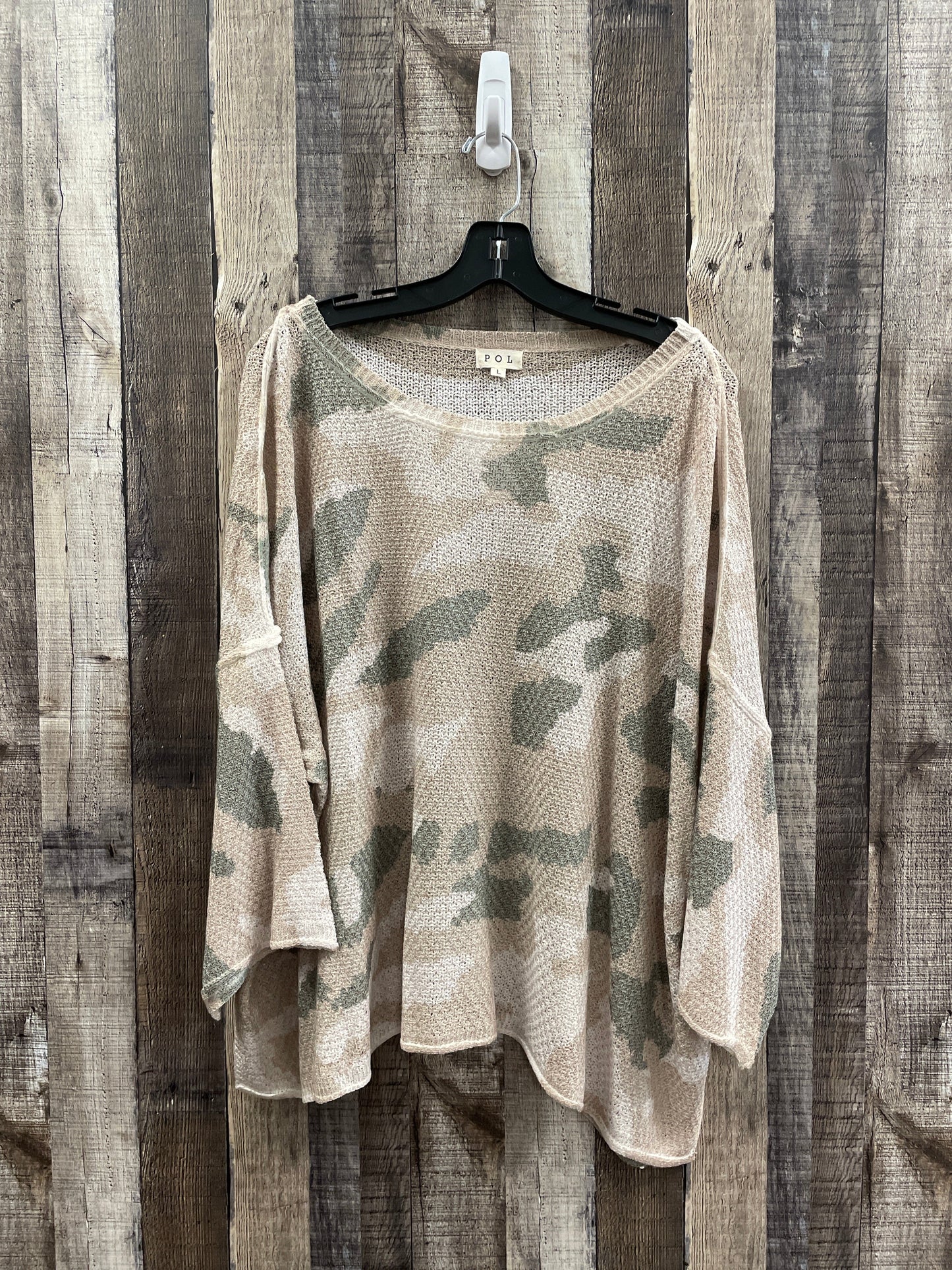 Top 3/4 Sleeve By Pol In Camouflage Print, Size: L