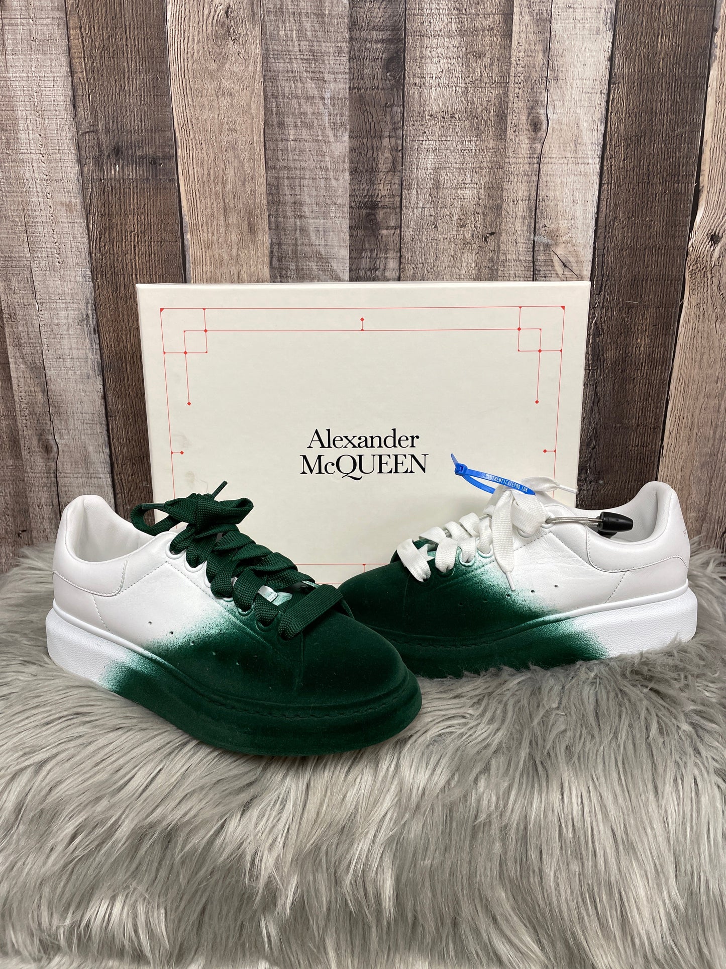 Shoes Luxury Designer By Alexander Mcqueen In Green & White, Size: 8