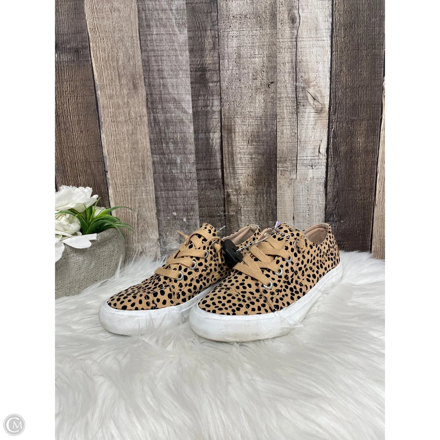 Shoes Sneakers By Blowfish In Animal Print, Size: 7.5