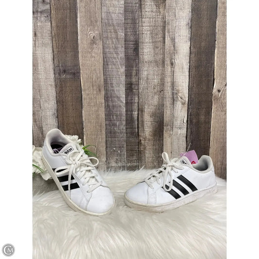 Shoes Athletic By Adidas In White, Size: 7