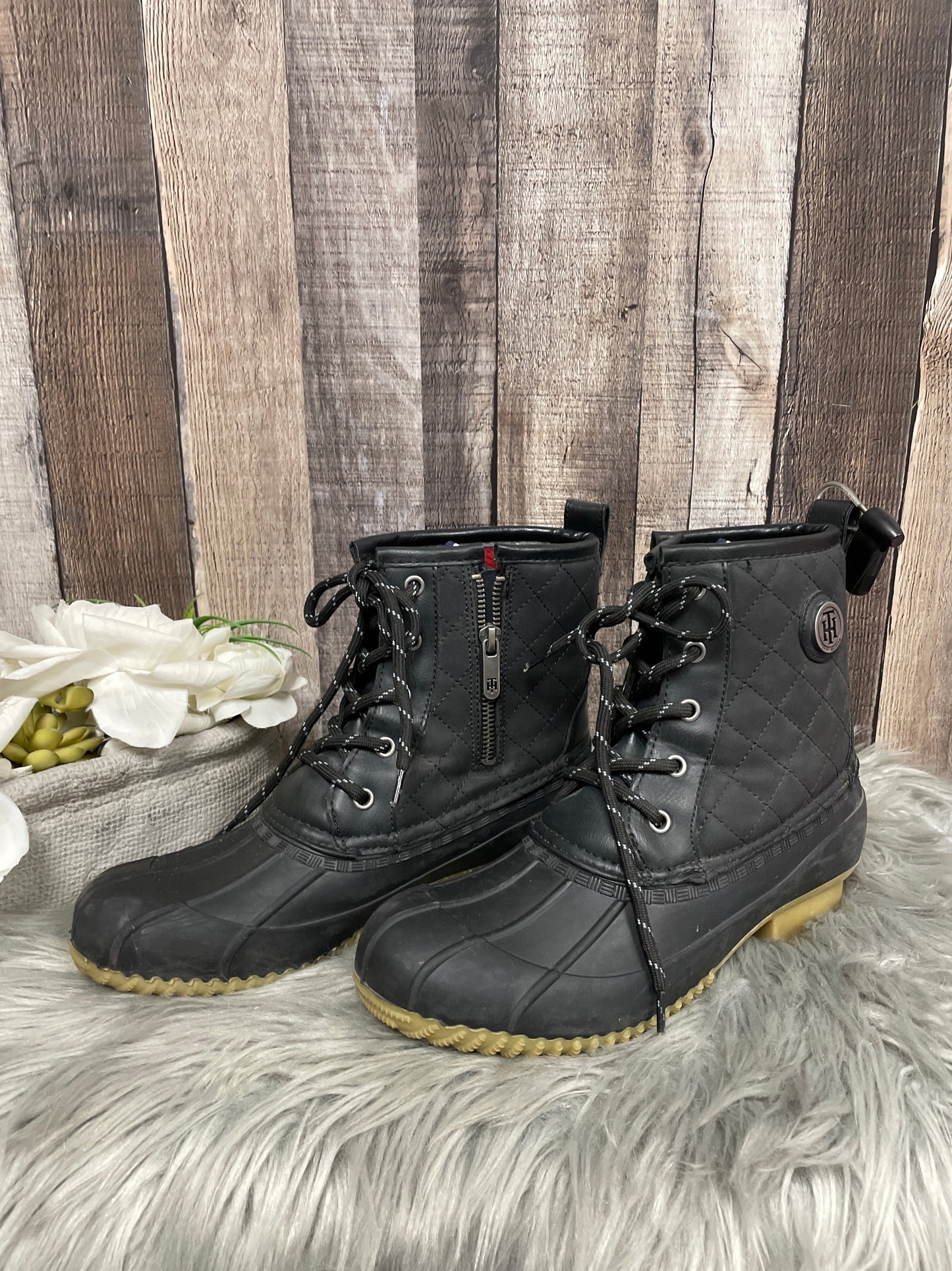 Black Boots Rain Tommy Hilfiger, Size 8