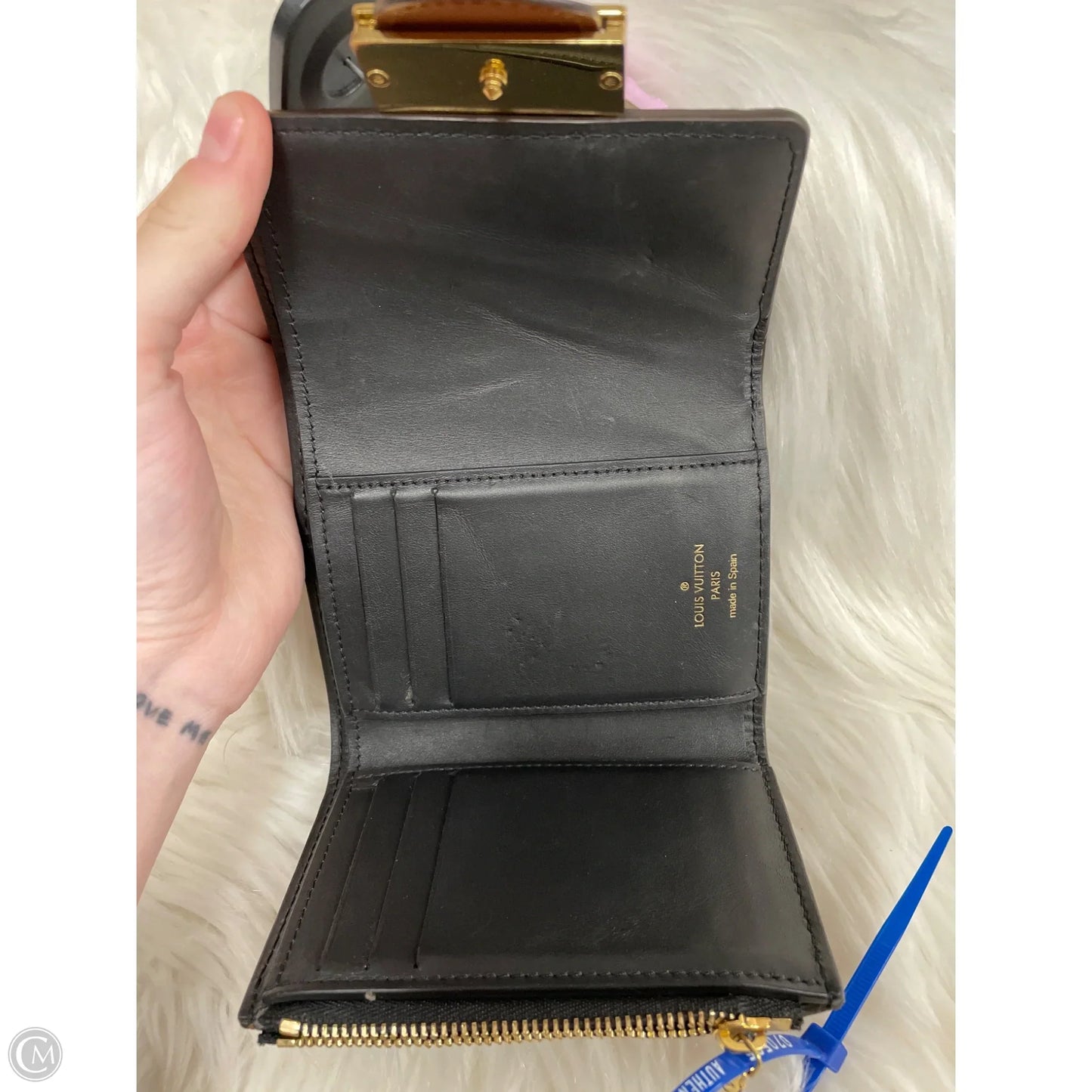 Wallet Luxury Designer By Louis Vuitton, Size: Small