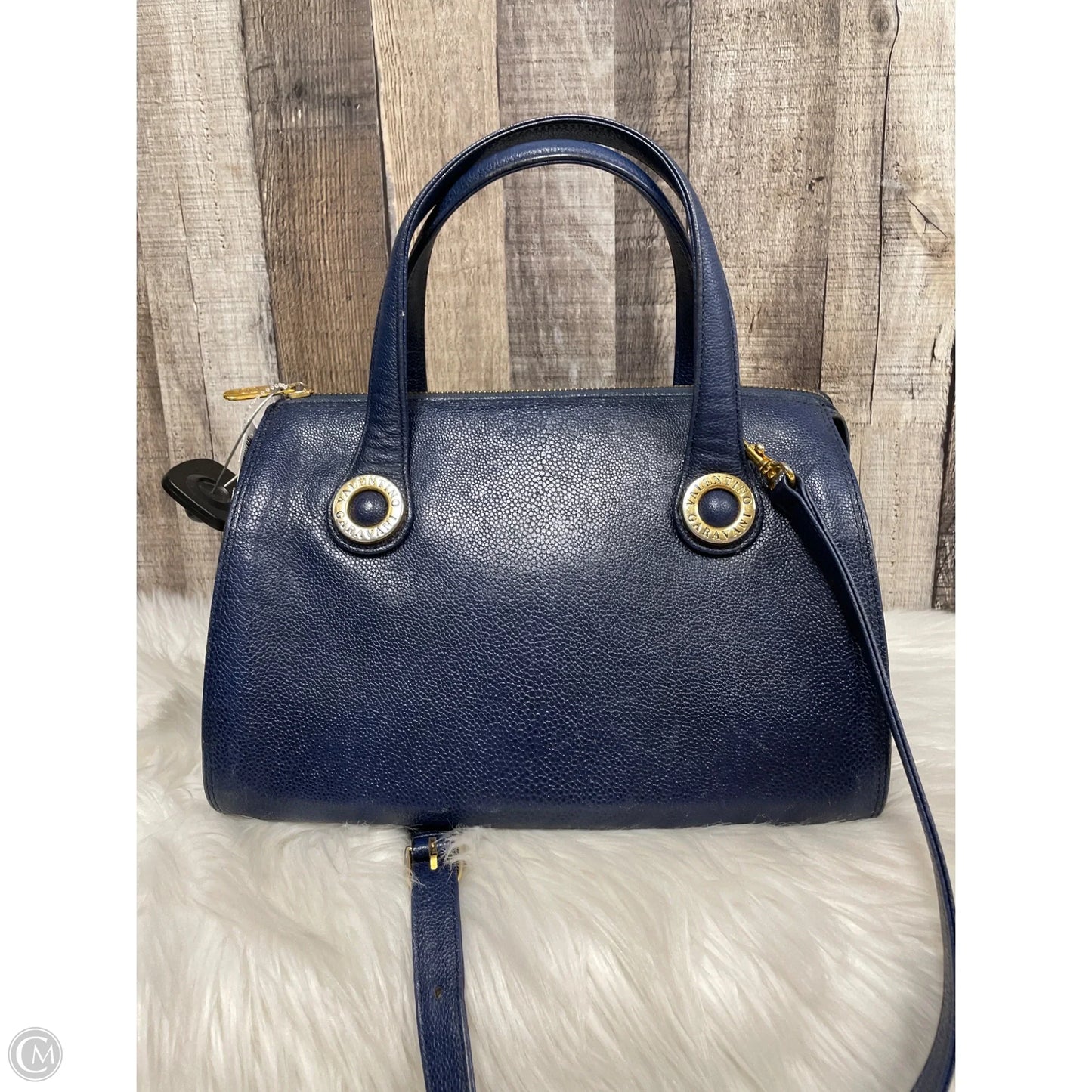 Handbag Luxury Designer By Valentino-garavani, Size: Medium