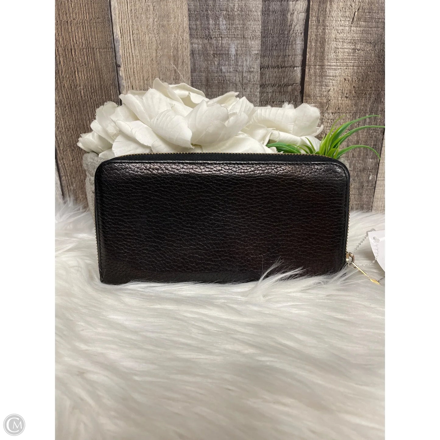 Wallet Luxury Designer By Chloe, Size: Medium