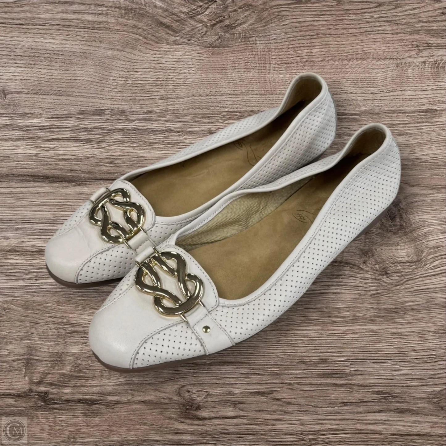 Shoes Flats By Aerosoles In Cream, Size: 10