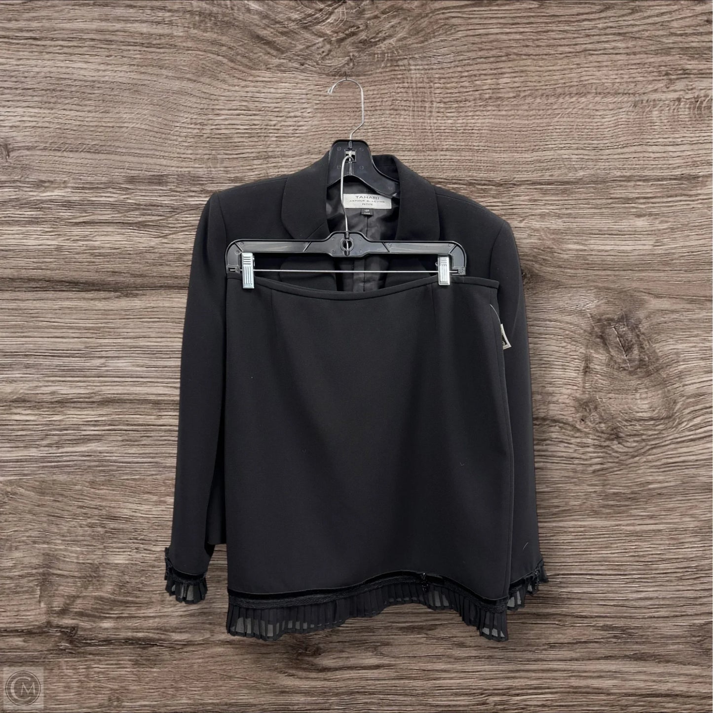 Skirt Suit 2pc By Tahari By Arthur Levine In Black, Size: 12p