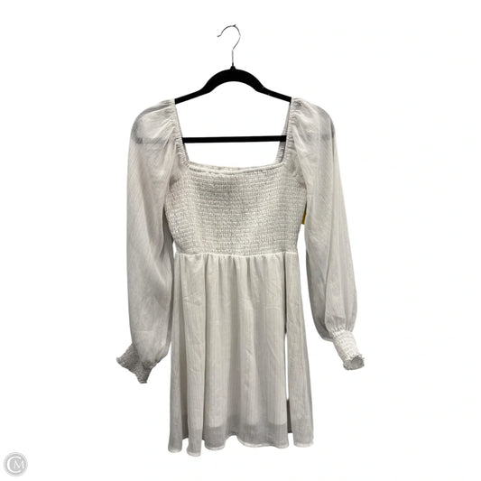 Dress Casual Short By Altard State In Silver & White, Size: S