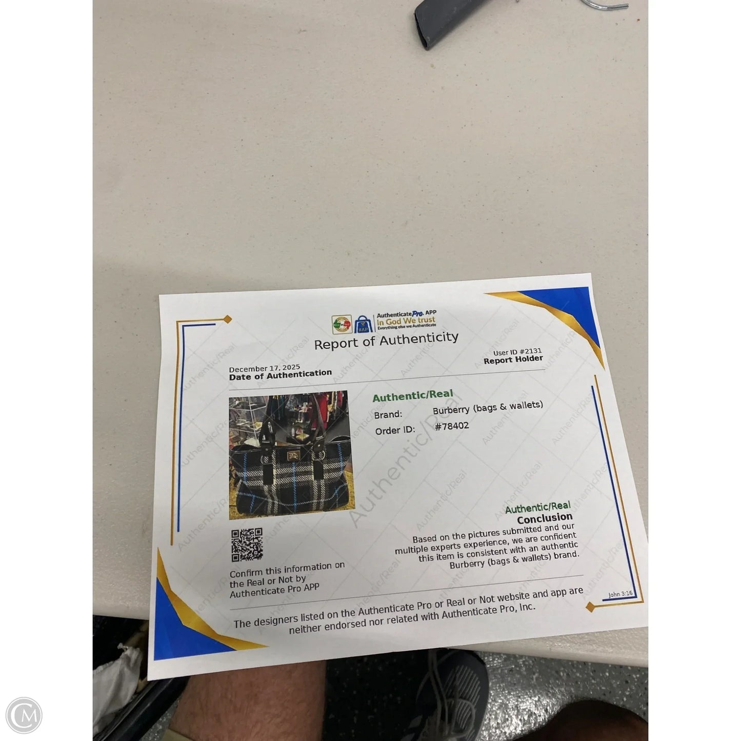 Handbag Luxury Designer By Burberry, Size: Large