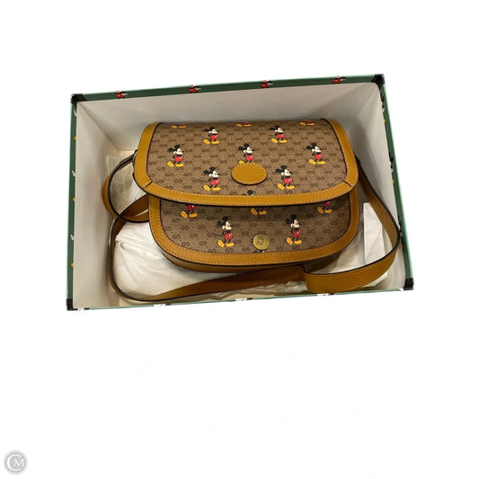 Crossbody Luxury Designer By Gucci, Size: Large