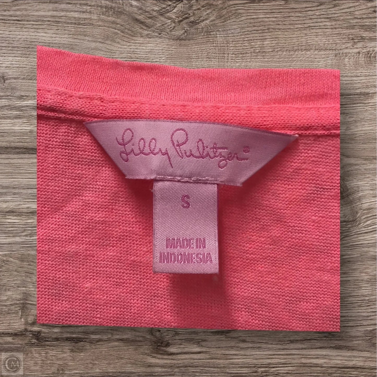 Top Short Sleeve Designer By Lilly Pulitzer In Pink, Size: S