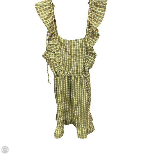 Dress Casual Short By Wild Fable In Checkered Pattern, Size: M