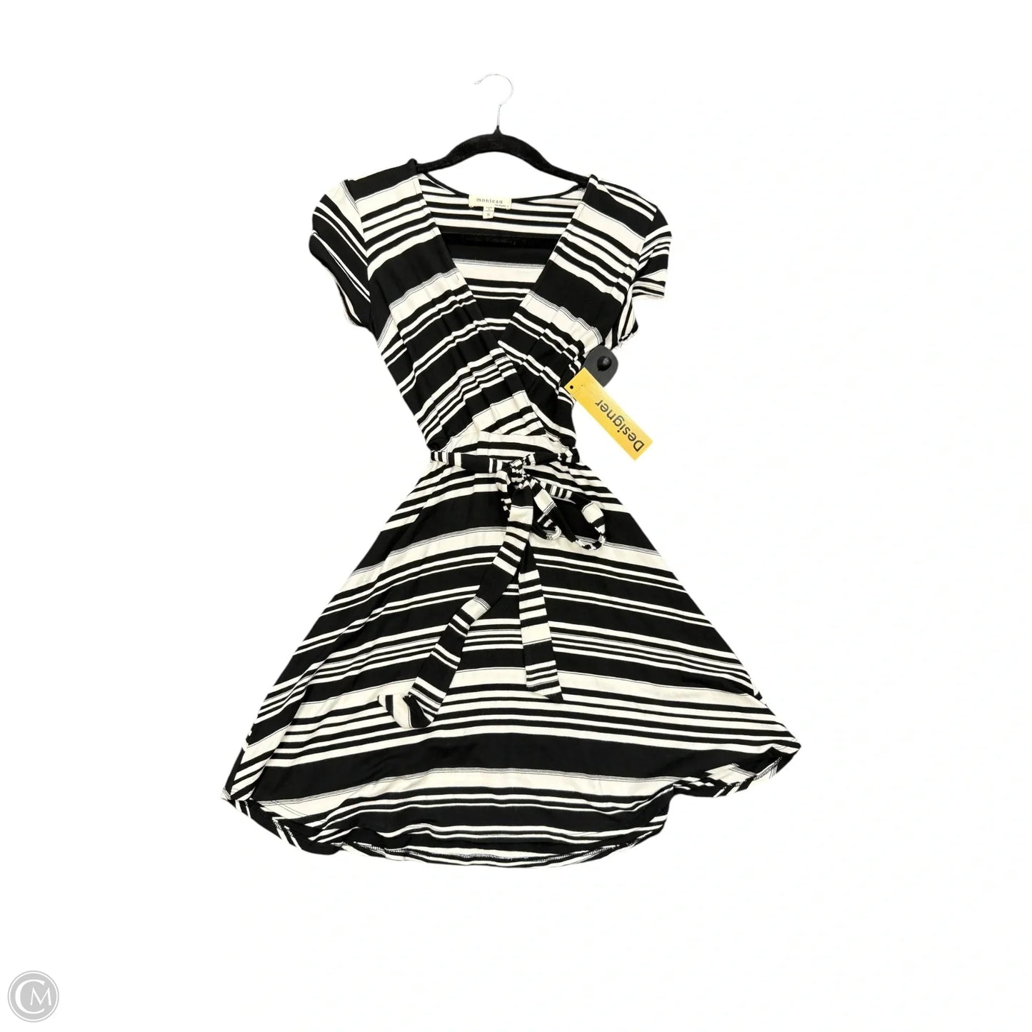 Dress Casual Short By Monteau In Striped Pattern, Size: S